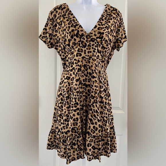 Ecowish Dresses & Skirts - Ecowish Cheetah Print Swing Dress NWT